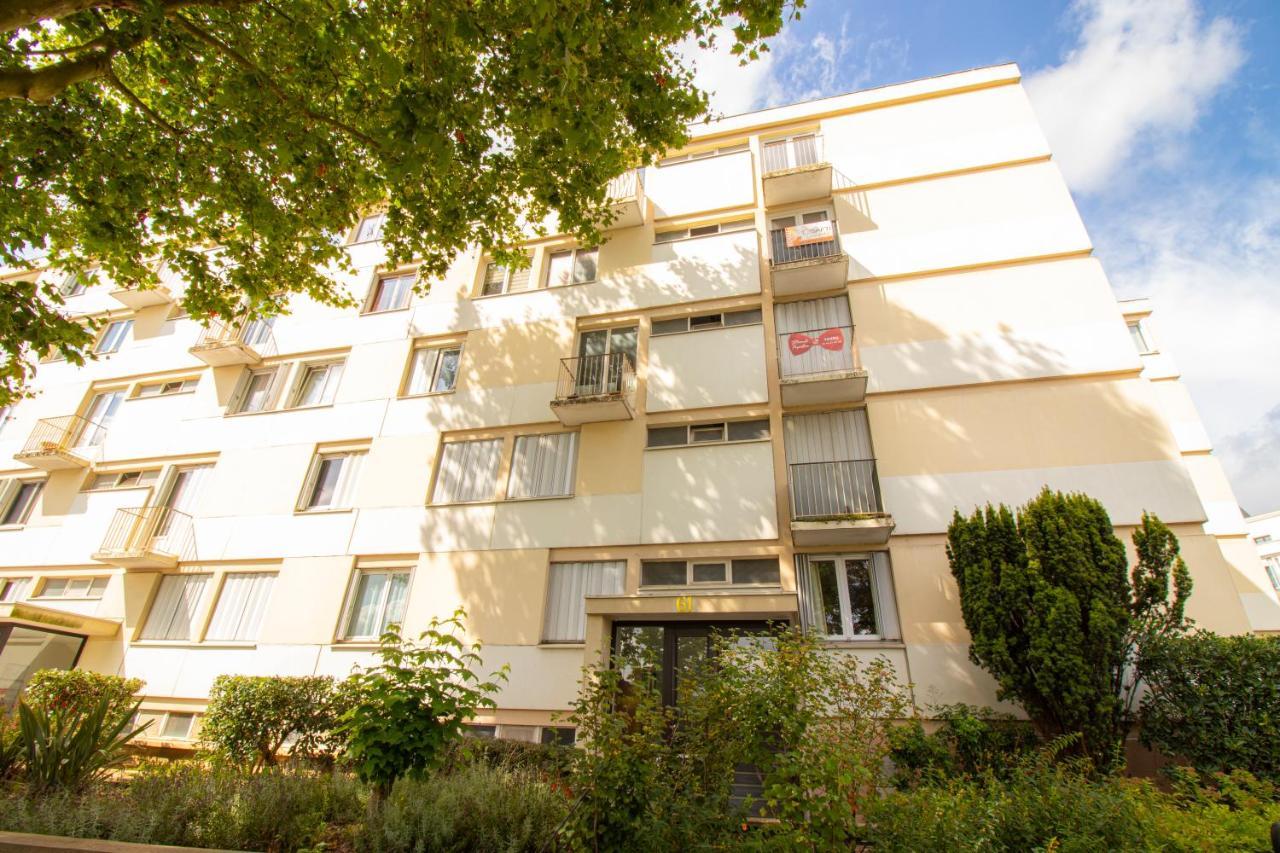 La Hearty Room Logement En Colocation لو بليسيس-روبنسون المظهر الخارجي الصورة